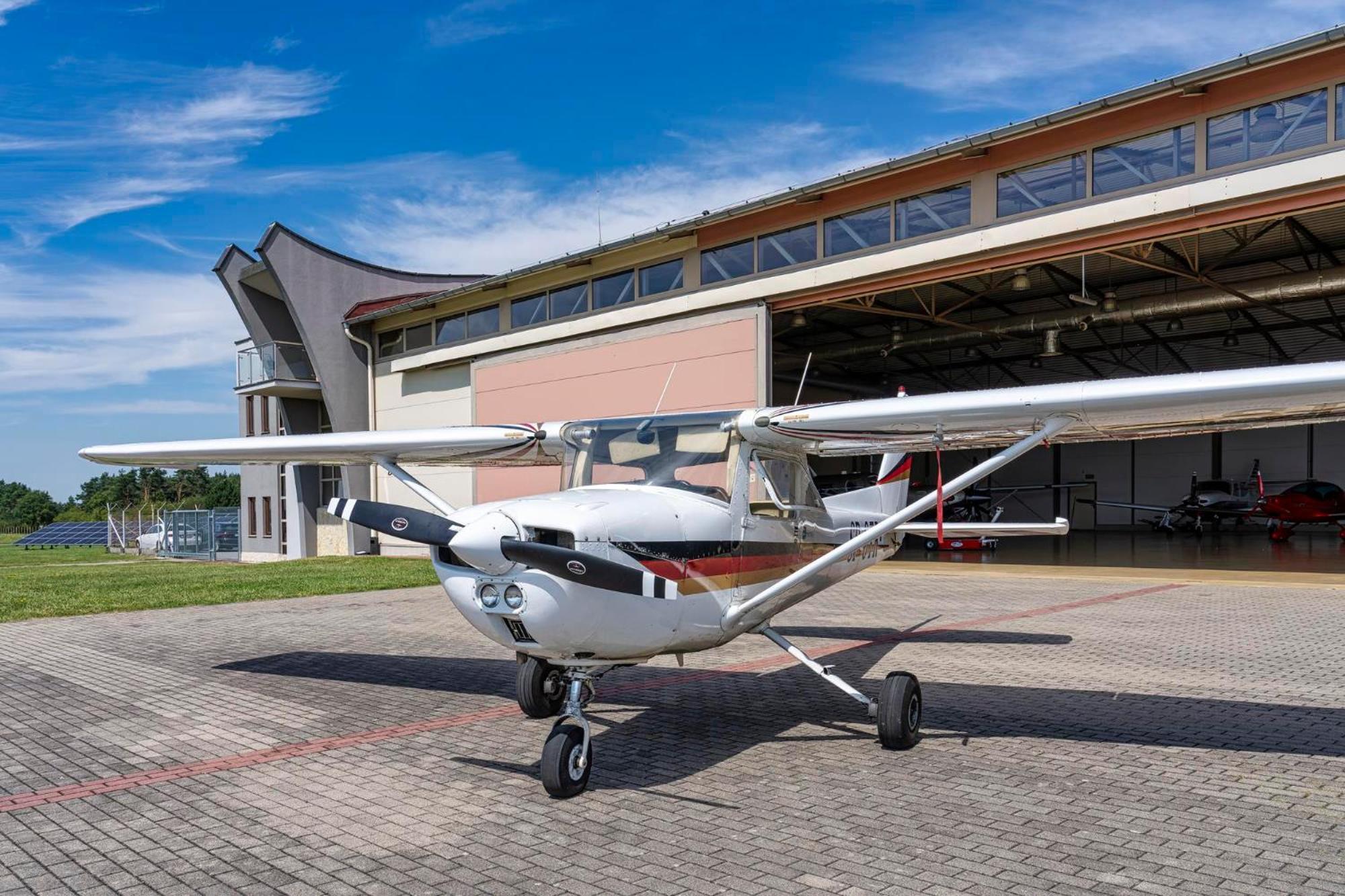 Hotel Aviator Kamien Slaski Exteriér fotografie