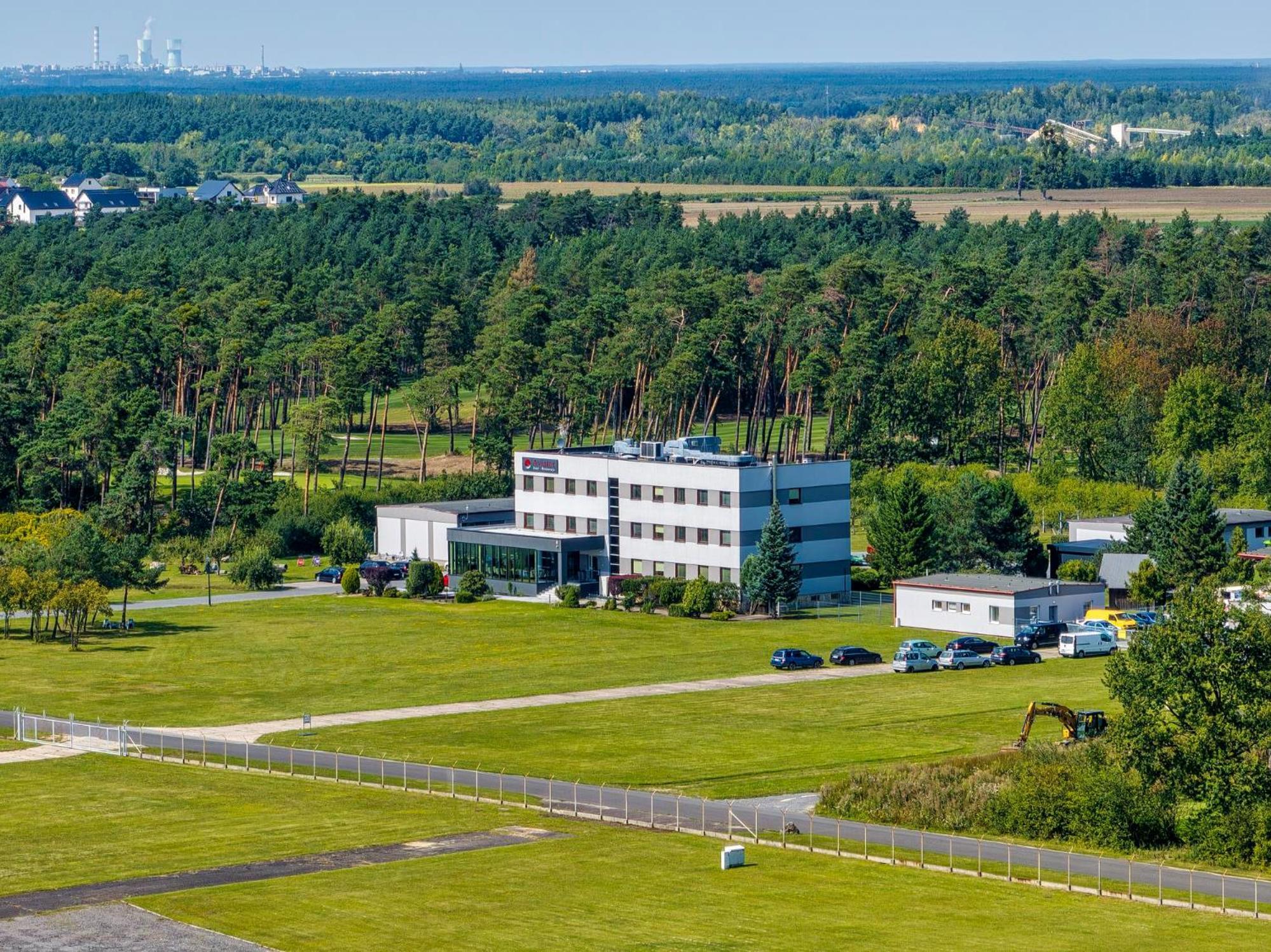 Hotel Aviator Kamien Slaski Exteriér fotografie